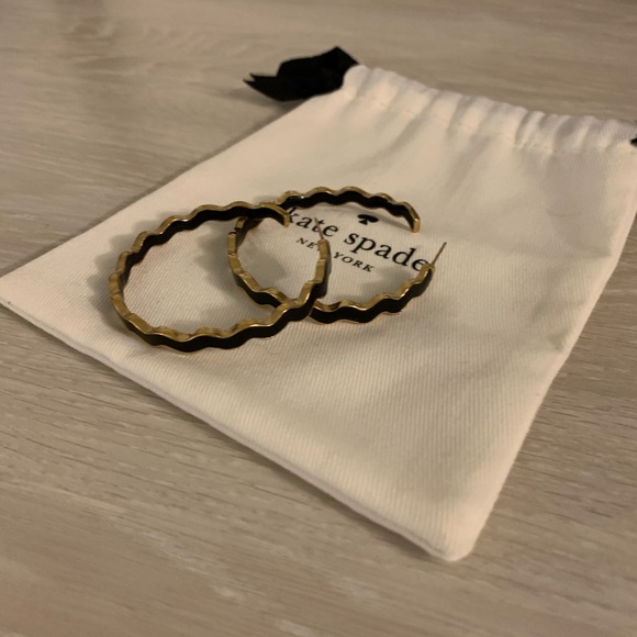 kate spade Jewelry - Kate Spade Black Enamel Wavy Hoops